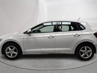 Begagnad VW Polo 2018 Vit Halvkombi