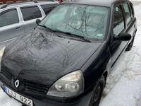 Begagnad Renault Clio R.S. 75 HK (55 kW) 2006 Halvkombi