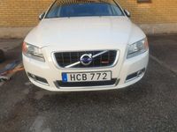 begagnad Volvo V70 D4 AWD R-Design, Geartronic Momentum