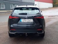 begagnad Lexus NX300h AWD 2.5 AWD E-CVT Euro 6