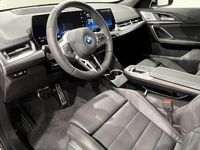 begagnad BMW iX1 xDrive30 M Sport Innovation Panorama DAP H K El-Stol Drag 2023, SUV