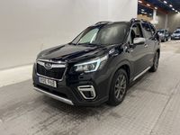 begagnad Subaru Forester e-Boxer AWD 150hk Skinn Kamera Värmare MOMS