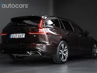 begagnad Volvo V60 AWD R-Design|Pano|360°|Navi|Läder|Minne|Drag