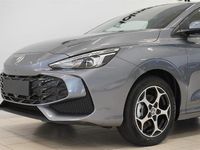 Begagnad MG MG3 102 HK (75 kW) 2024 Grå/silver Halvkombi