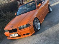 Begagnad BMW 328 193 HK (141 kW) 1996 Lamborghini orange Cab