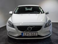 begagnad Volvo V40 T3 Kinetic Euro 6 / Full servad / VoC / Vinterhjul