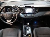 begagnad Toyota RAV4 Hybrid 2.5 i-AWD Executive Drag Navi B-Kamera 2018, SUV