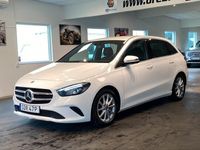 begagnad Mercedes B180 B180 BenzAut Drag Gps Låg mil 2019, Minibuss