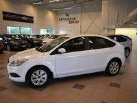 Begagnad Ford Focus 146 HK (107 kW) 2010 Vit Halvkombi