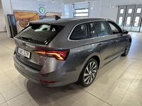 begagnad Skoda Octavia Combi 2024 STYLE