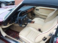 begagnad Jaguar XJS Convertible 5.3 V12, mkt fin Europabil!