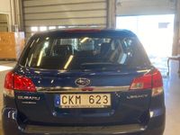 begagnad Subaru Legacy Wagon 2.5 4WD Lineartronic Euro 5