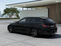 Begagnad BMW 330e M Sport 184 HK (135 kW) 2024 Röd/orange Kombi