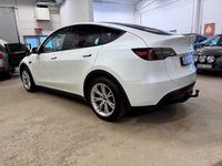 Begagnad Tesla Model Y 378 kW (514 HK) 2024 Vit SUV