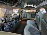 begagnad Lincoln Town Car Limo Stretch Limousine 8,6M Lång B Körkort