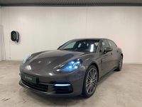 Begagnad Porsche Panamera Sport Turismo 330 HK (242 kW) 2018 Mörkgrå Kombi