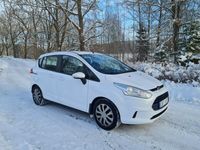 begagnad Ford B-MAX 1.0 EcoBoost 100hk / Dragkrok / Årsskatt 426kr