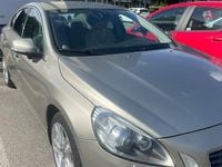 Begagnad Volvo S60 215 HK (158 kW) 2012 Sedan