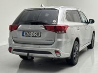 Begagnad Mitsubishi Outlander Comfort Edition 121 HK (88 kW) 2018 Silver SUV