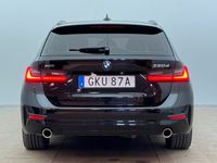begagnad BMW 320 d xDrive Touring Sport line | Halvskinn | Carplay 2020, Kombi