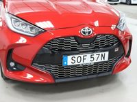 begagnad Toyota Yaris GR-SPORT 2300 MIL GPS V-HJUL APPLE CARPLAY