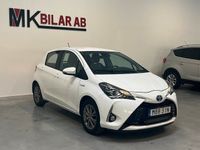 begagnad Toyota Yaris Hybrid e-CVT Euro 6 Backkamera 2020, Halvkombi