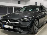 Begagnad Mercedes C300e Advanced Plus 313 HK (230 kW) 2025 Grå Kombi
