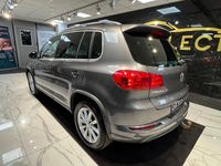 Begagnad VW Tiguan Sport 162 HK (119 kW) 2014 Mörkgrå (grå) SUV