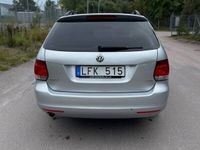 begagnad VW Golf Variant 1.6 TDI BlueMotion DSG Sekventiell Style 105hk