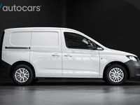 Begagnad VW Caddy 75 HK (55 kW) 2022 Vit Minibuss