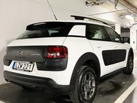 begagnad Citroën C4 Cactus Toyota Avensis Kombi 1.6 D-4D Active Plus