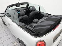 begagnad Mini Cooper S Cabriolet E UNIK! 1 av 999 EXEMPLAR! / VINTERHJ