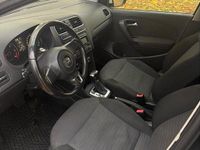 Begagnad VW Polo 90 HK (66 kW) 2010 Vit Halvkombi