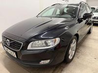 Begagnad Volvo V70 Dynamic 181 HK (133 kW) 2015 Svart (svart metallic) Kombi