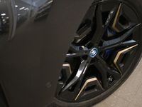 begagnad BMW iX Exclusive Panorama Dragkrok Bowers & wilkins 22" lättmetallfälg