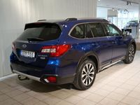 begagnad Subaru Outback Summit 2,0D Aut Drag Motor-v Extraljus