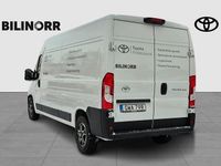 Begagnad Toyota Proace Comfort 182 HK (133 kW) 2024 Vit Minibuss