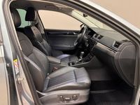 Begagnad Skoda Superb Business Line 190 HK (139 kW) 2018 Grå Kombi