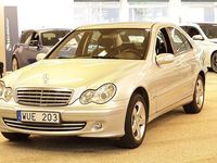 Begagnad Mercedes C180 Classic 143 HK (105 kW) 2005 Silver Sedan