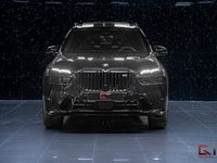 begagnad BMW X7 M60i xDrive Moms Exclusive B&W 23" Pano Sky Massage