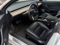 Begagnad Tesla Model 3 Long Range AWD 324 kW (441 HK) 2019 Sedan