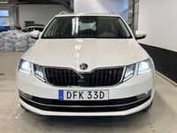 Begagnad Skoda Octavia 116 HK (85 kW) 2019 Candy white Kombi