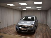 Begagnad Opel Astra 105 HK (77 kW) 2006 Grå Halvkombi