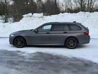 begagnad BMW M5 550D xDrive Touring Steptronic M Sport Euro 6