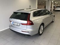 begagnad Volvo V60 B4 Bensin Mom Adv Navi Pro Edition