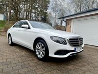 begagnad Mercedes E220 d 9G-Panoramatak