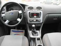 begagnad Ford Focus Kombi 1.8 Flexifuel Trend Euro 4