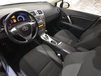 begagnad Toyota Avensis Kombi 1.8 Valvematic 147 HK AUT 0.55L/MIL 16"