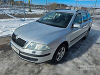 begagnad Skoda Octavia Kombi 2.0 FSI 4x4 NY besiktigad idag