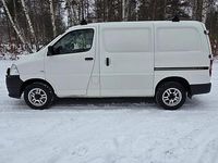 Begagnad Toyota HiAce 117 HK (86 kW) 2011 Van
